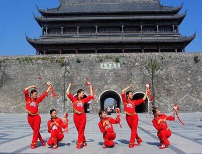 安徽滁州市凤阳花鼓：素有“东方芭蕾”之美誉