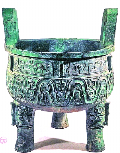 西周时期的大克鼎和鼎上的铭文“寒”字（现收藏于上海博物馆）。