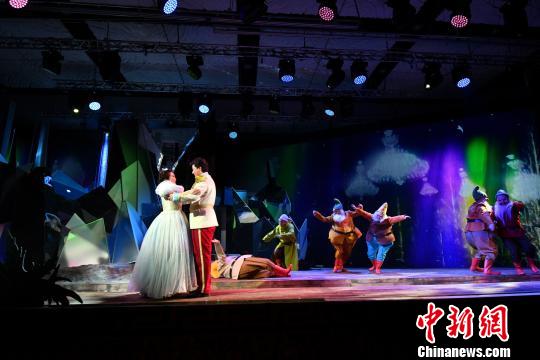 国家大剧院原创儿童歌剧《白雪公主》亮相。剧院供图