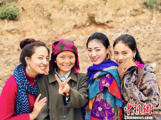 藏语电影《卡罗瓦》杀青传递中国藏区正能量