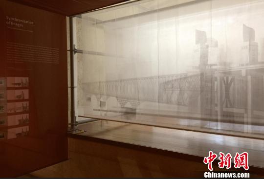 1969年拍摄的一组南京长江大桥幻灯片。被访者供图