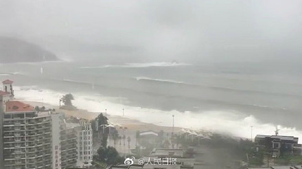 超强台风“山竹”进入广西境内 台风已致广东省2人死亡 22号台风实况路径图