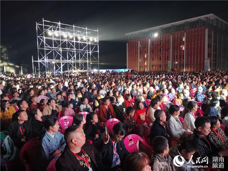 湖南安化举办第三届梅山山歌赛