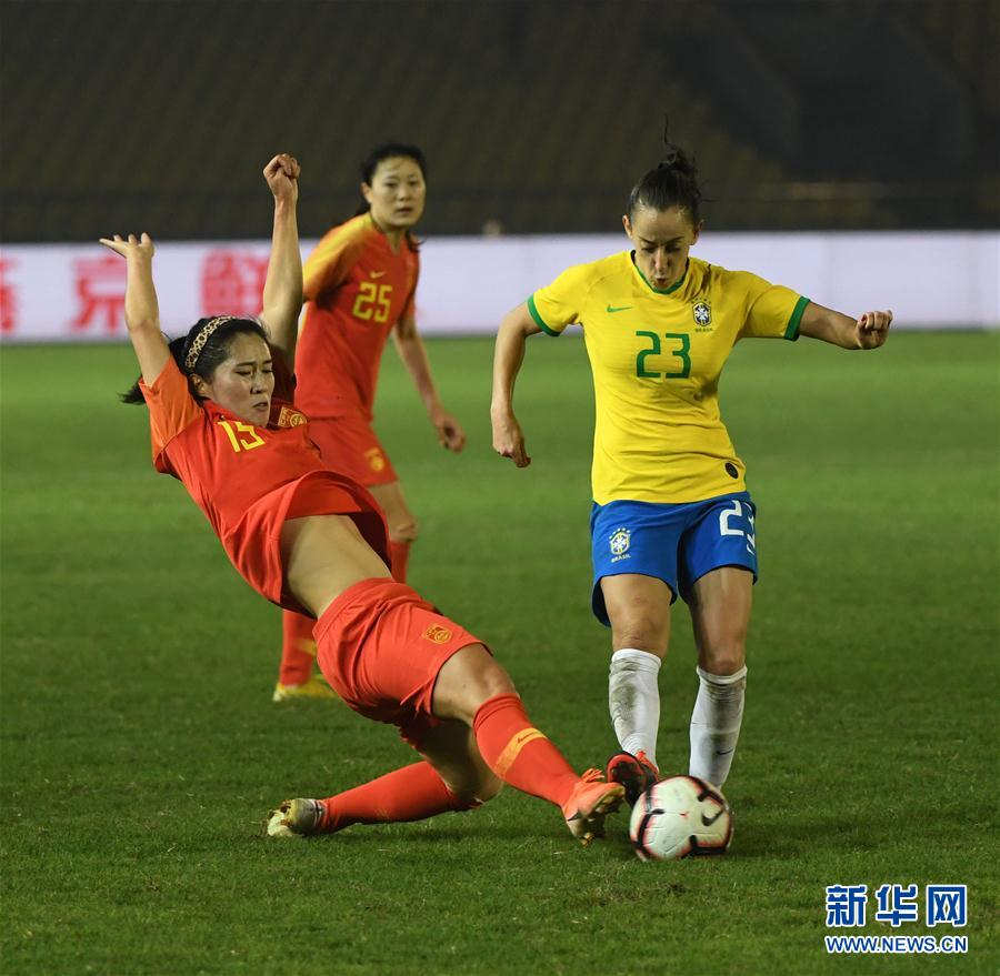 （体育）（8）足球——永川国际女足锦标赛：中国队夺冠