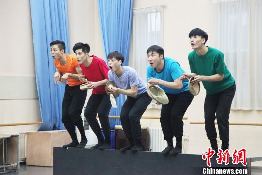 东方歌舞团新剧用12生肖讲中国故事且舞且乐大气抒情