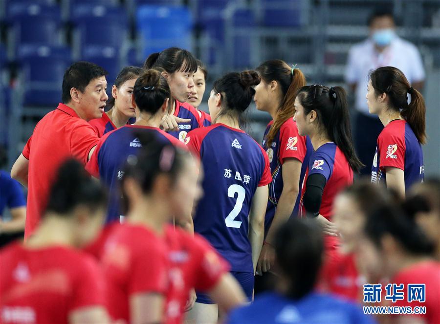 （体育）（5）排球——全国女排锦标赛第二阶段交叉赛：江苏胜四川