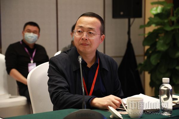中国小康网讯记者苏枫广州报道12月29日，以“新发展理念与区……